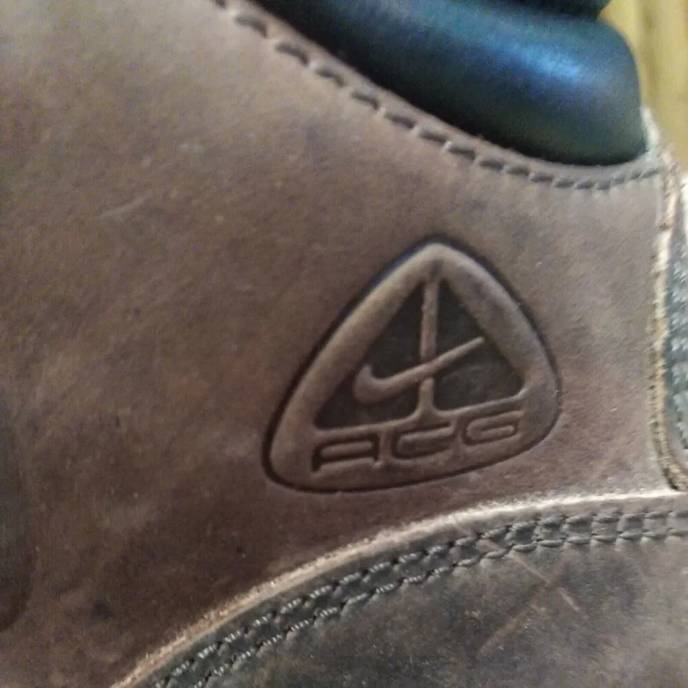 Rare VTG ACG Nike Hiking Boots SZ 7 All conditions gear